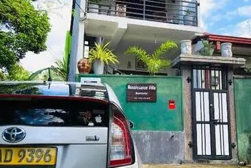 ペンション Renaissance Villa Bentota