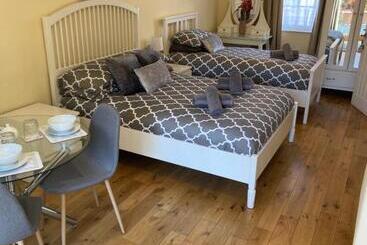 Majatalo Ashton Gate Mews