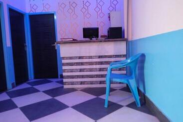 Отель Oyo Blue Dream Palace