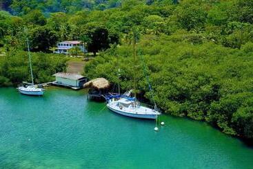 Pension Aeolus Guest House