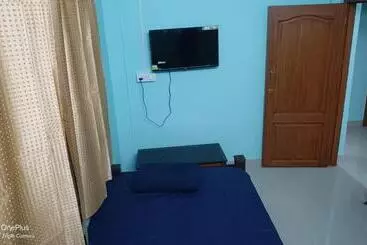 Hospedaria Charal Stay