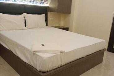 Отель The United