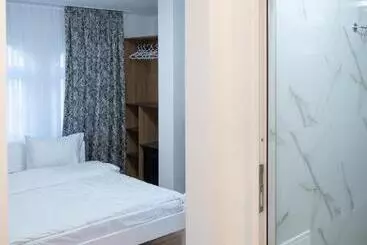 Motel Lux