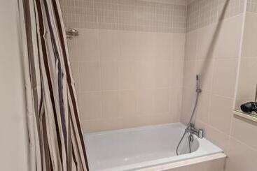 펜션 River View Private Room In Apartment