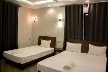 Pensionat Varinias Beach Villa