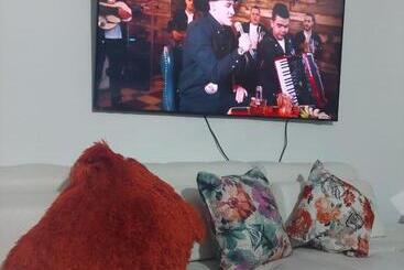 Pansiyon Vivento Habitaciones En Exclusivo Barrio Estrato 6 Frente Al Cc Campanario