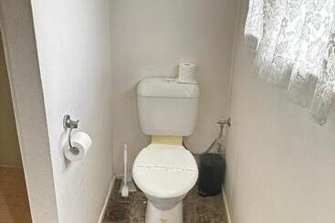 Colosseum Creek Motel