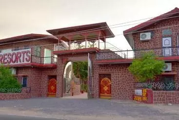 ホテル Rawat Resort