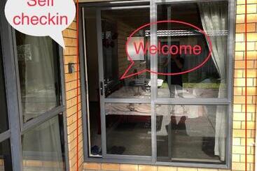 Pensionat Lovely Master Room With Private Bathroom