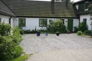 Bed and Breakfast Adagio På österlen