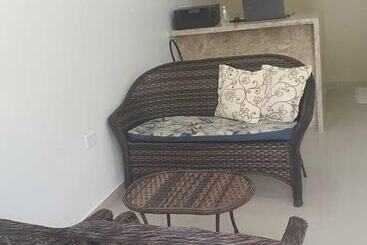 여관 Pousada La Belle