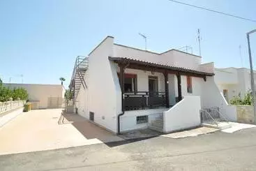 Aparthotel Residenze Verardi By Salento Affitti