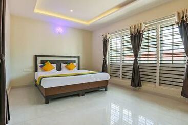 Itsy Hotels Kottaram Residency