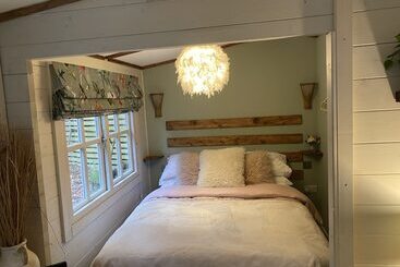 Dom wiejski Private And Secluded Cabin In Rowfant