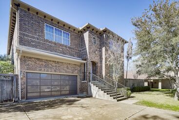 کلبه Spacious Houston Home ~ 12 Mi To Downtown!