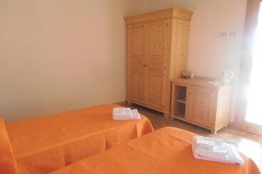 Bed and Breakfast Azienda Agrituristica La Janna Di La Faj