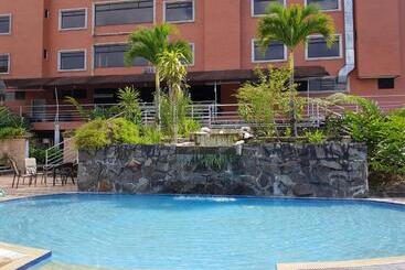 Gran Hotel De Lago El Coca