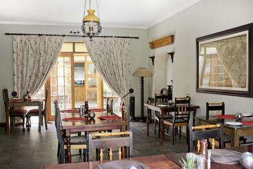 펜션 17 On Bird Guest House