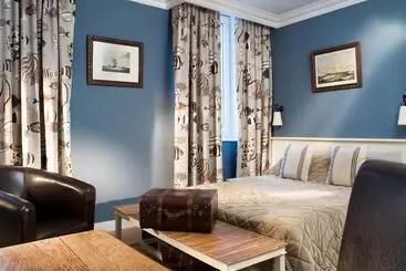 ホテル Le Central