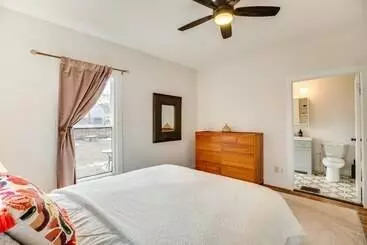 Mökkimajoitus Pet Friendly Montrose Home, Walk To Town!