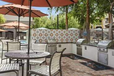 Two Cozysuites Apartment Chandler