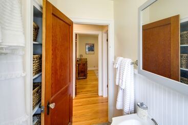 بيت ريفى Charming Hamilton Hideaway: Half Mi To Main St!