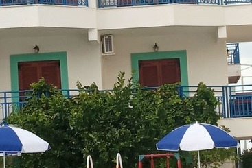 Ellie Apartments Stalida