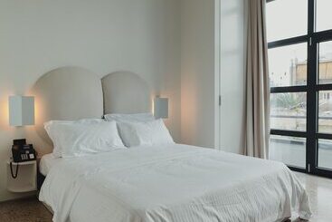 ホテル Plexispace