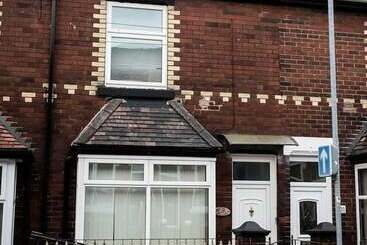 レジデンス Stay Comfortable Close To City Centre 4 Bed House!