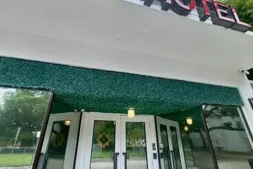 Tb Hotel Miami