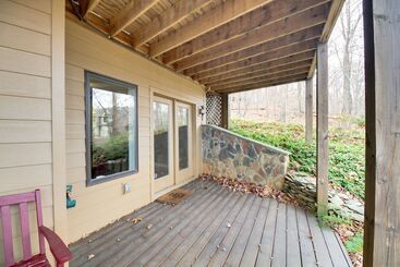 별장 Wintergreen Resort Home: Close To Slopes & Trails