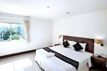 Hotelli Nanthana Villa