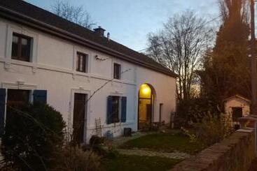 Pansiyon La Cave Au Chat Pitre  Le Fenil