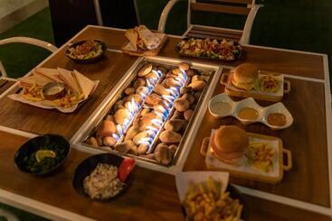 Aparthotel النخيل رست