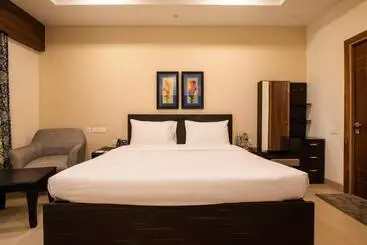 Hotel Mayfair World Cup Village