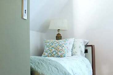 تختخواب و صبحانه Villa Anna