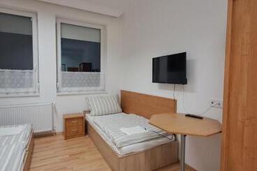 ベッドアンドブレックファースト Csata Vendéglő és Panzió