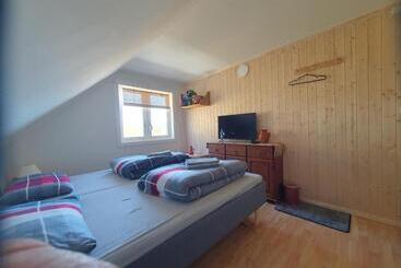 Bed and Breakfast Overnatting Rodal