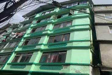 Oyo Hotel Demazong