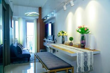 ペンション Penthouse Staycation With View Metro Manila