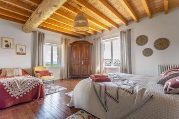 펜션 Domaine De Barbe   Chambre Lin