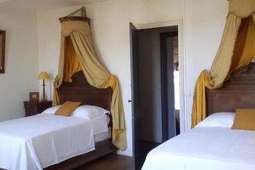 مبيت وإفطار Maison D Hôtes Martineau