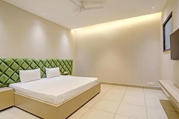 O Miraas Hotel And Banquet Hall