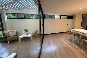 پانسیون Room In Bb   Suite Presidencial En Hotel Proximo Al Aeropuerto