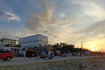 Solis Mansion Resort And Events Place Up To 70 Plus Pax