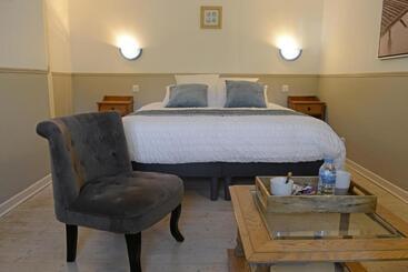 Bed and Breakfast Le Domaine Du Pont Canon