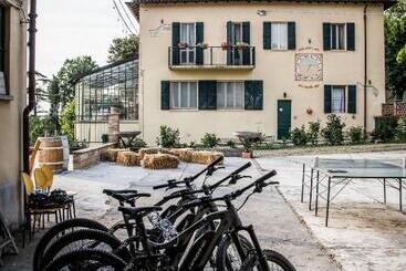 Aamiaismajoitus (B&B) Tenuta San Rocco