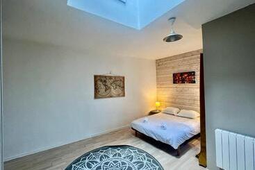 بنسيون La Benoîtine Jolie Maison à Saint Benoît