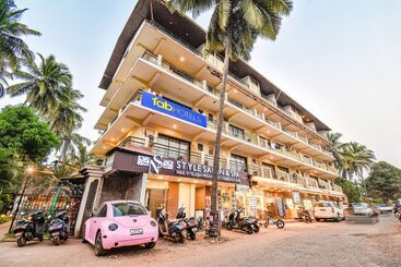 בית מלון כפרי Peninsula Beach Resort By Fab