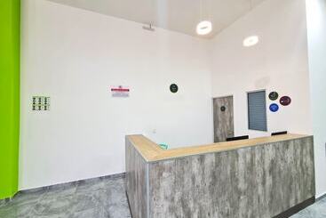 Отель Sr Suites